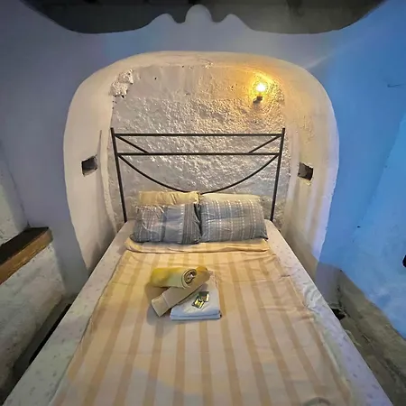 Shotgun & Hostel *